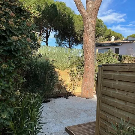 Cookie - Entierement Neuf - A 100 M De L'entree Du Village Naturiste آجد