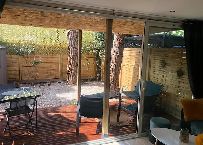 Cookie - Entierement Neuf - A 100 M De L'entree Du Village Naturiste Agde